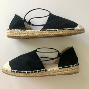 Qupid jute wrapped flat slip on size 7